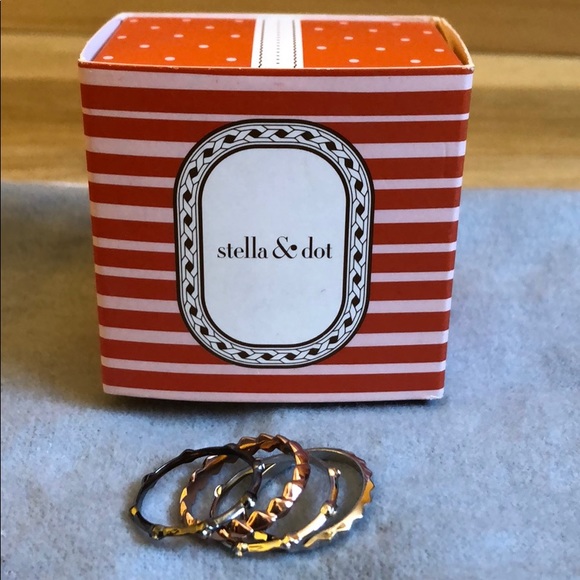 Stella and Dot Katelyn Mixed Band Rings - Picture 1 of 3